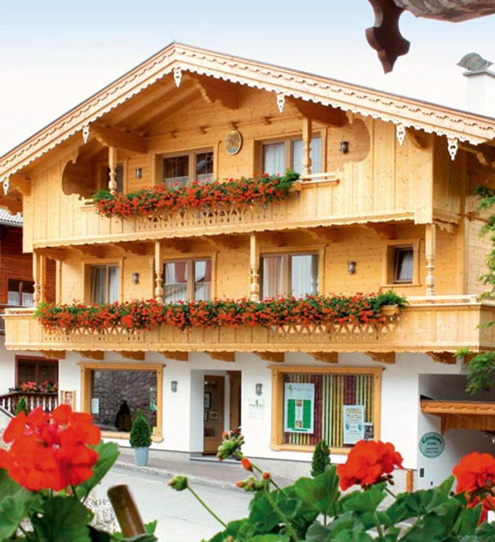 Das Gaestehaus Schneider Am Dorfplatz Alpbach Εξωτερικό φωτογραφία