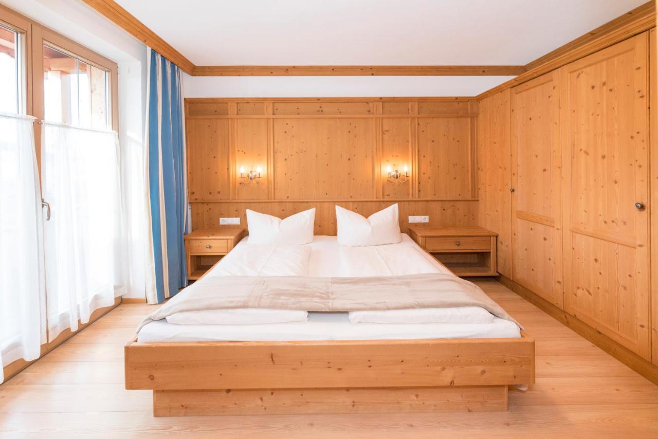 Das Gaestehaus Schneider Am Dorfplatz Alpbach Εξωτερικό φωτογραφία