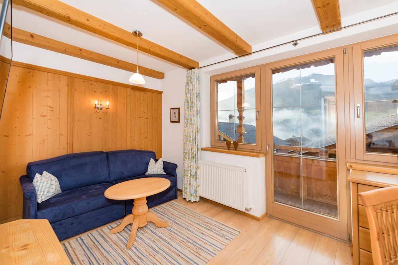 Das Gaestehaus Schneider Am Dorfplatz Alpbach Εξωτερικό φωτογραφία